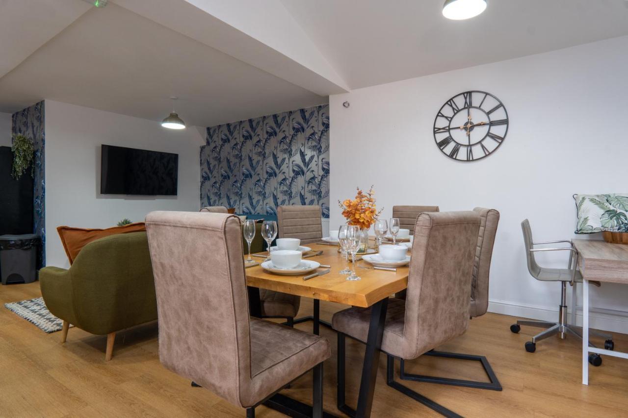 Heartland House, 7 Spacious Bedrooms Sleeps 4 Plus, Near Nec, Jlr,Bhx Birmingham Luaran gambar