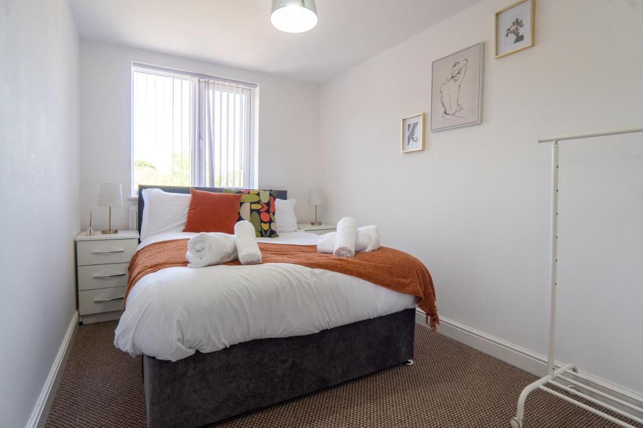 Heartland House, 7 Spacious Bedrooms Sleeps 4 Plus, Near Nec, Jlr,Bhx Birmingham Luaran gambar