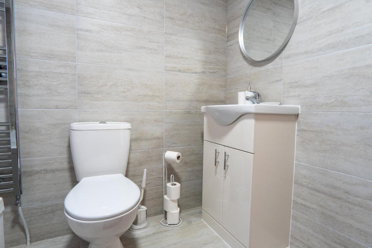 Heartland House, 7 Spacious Bedrooms Sleeps 4 Plus, Near Nec, Jlr,Bhx Birmingham Luaran gambar