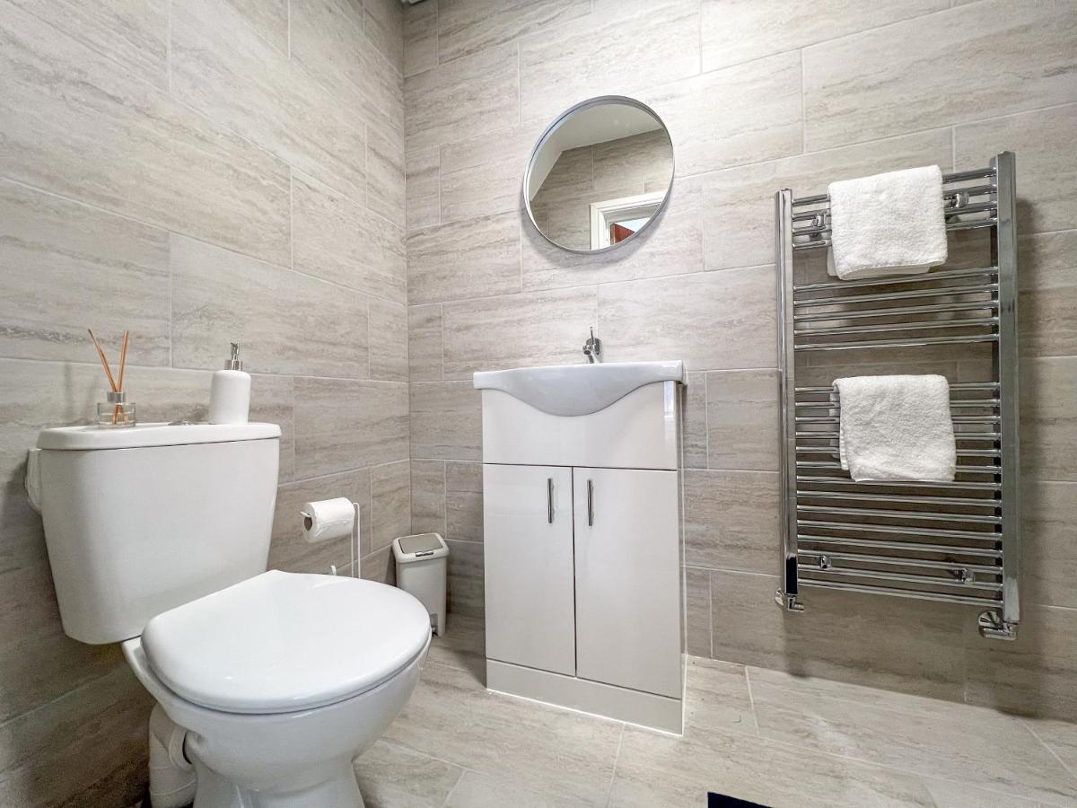 Heartland House, 7 Spacious Bedrooms Sleeps 4 Plus, Near Nec, Jlr,Bhx Birmingham Luaran gambar
