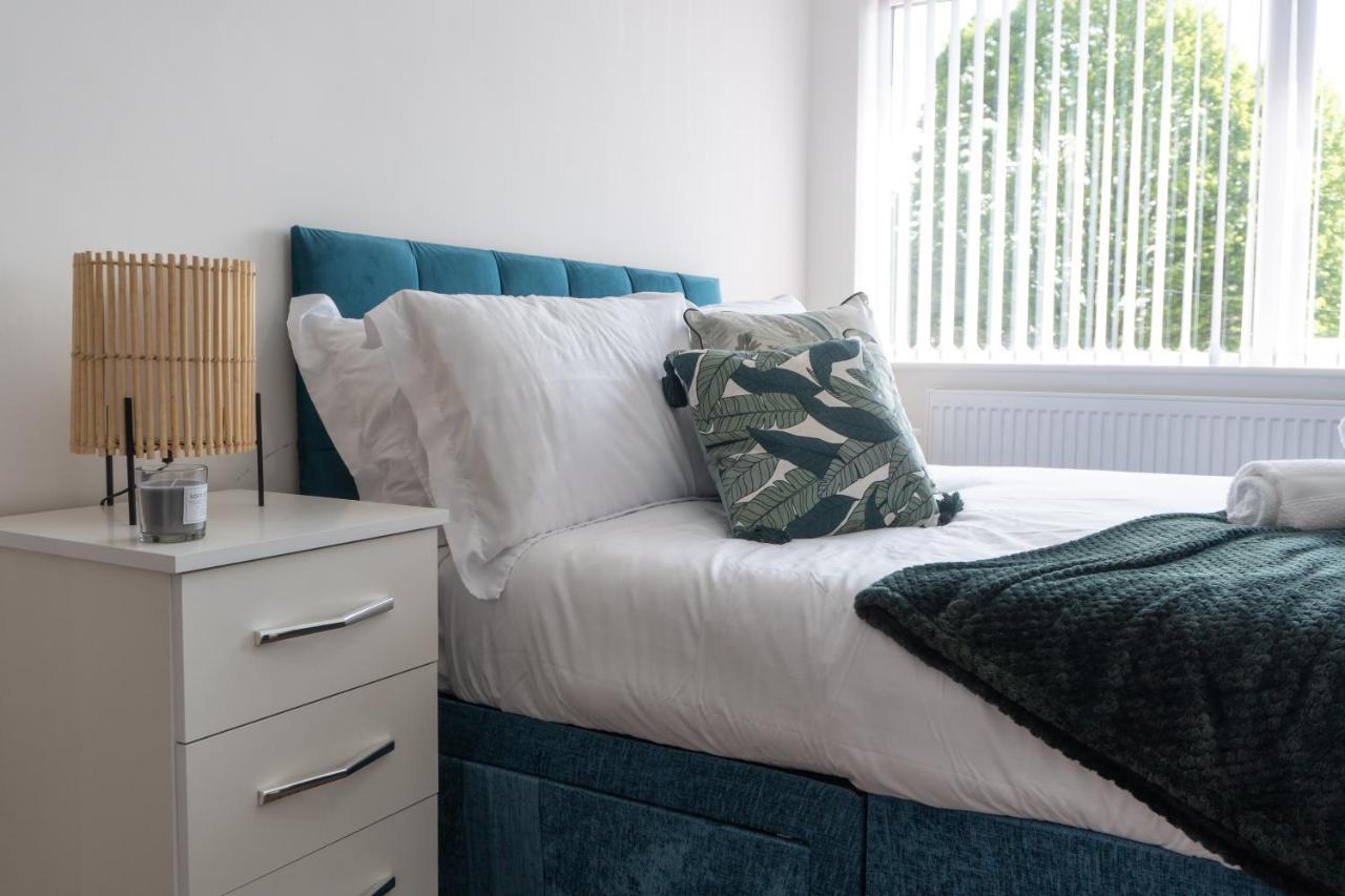 Heartland House, 7 Spacious Bedrooms Sleeps 4 Plus, Near Nec, Jlr,Bhx Birmingham Luaran gambar